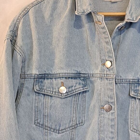 Caution to the Wind Cropped Distressed Frayed Hemline Causal Jacket Size 12 Y2K - Picture 3 of 12